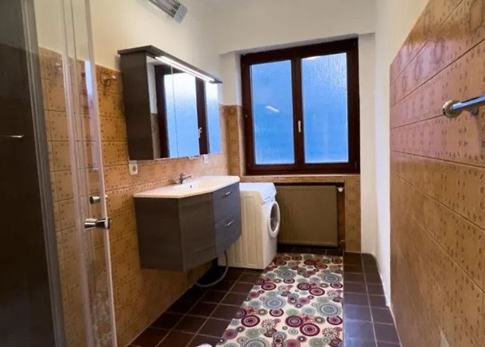 Große, Helle Monteurwohnung *