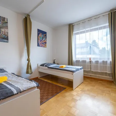 Апартаменты Space Comfort Mit Balkon Bis Zu 6 Personen