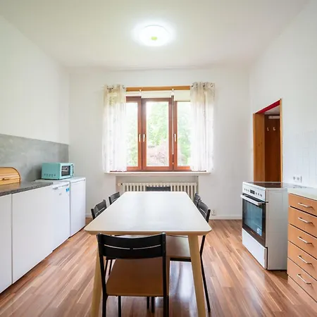 Space Comfort Mit Balkon Bis Zu 6 Personen * Бремен